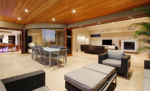 Viva Development - Noosa Builders 2