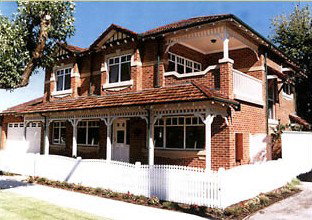 Blakeley R.W. Pty Ltd - Noosa Builders 0