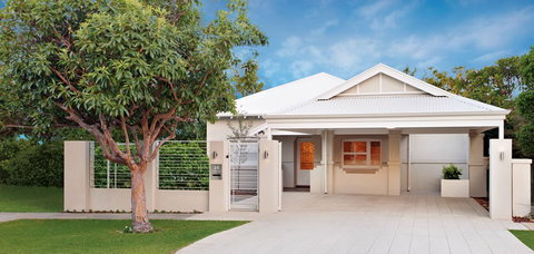 Gemmill Homes - Noosa Builders 2