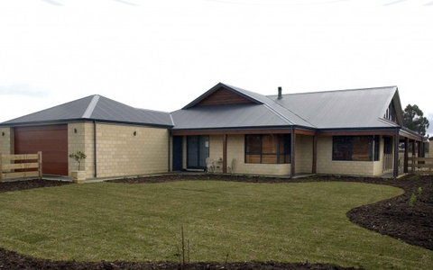 Karamfiles Builders - Noosa Builders 2