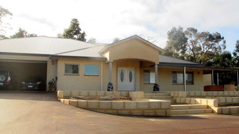 Nebular Constructions - Noosa Builders 1