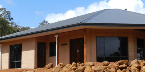 Ramco Rammed Earth Constructions - Noosa Builders 1