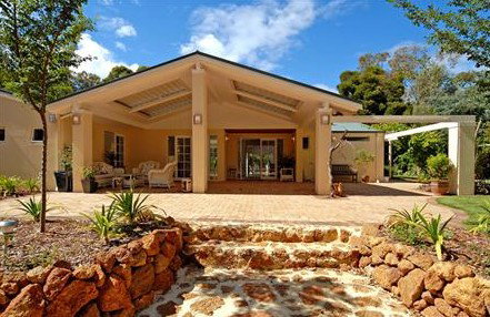 Robert Parker Homes - Noosa Builders 0