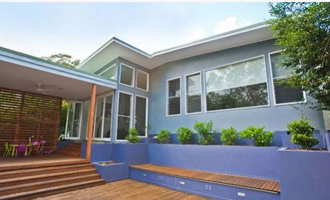 Wal Robbins Additions Pty. Ltd. - Noosa Builders 0