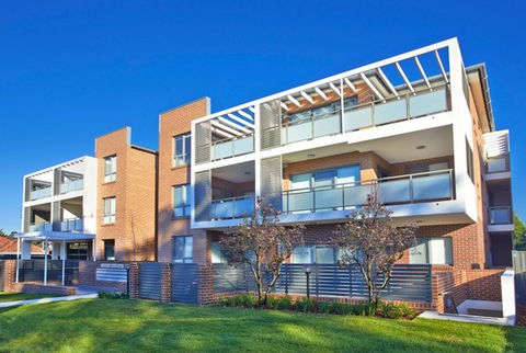 Skyton Developments Pty Ltd - Noosa Builders 0