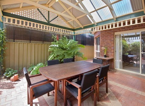 MXR Building & Tiling Services - Noosa Builders 0