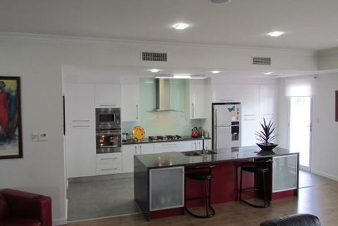 Renovations Plus - Noosa Builders 2