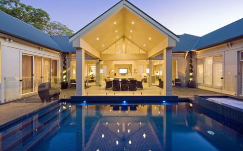 Scott Salisbury Homes - Noosa Builders 0