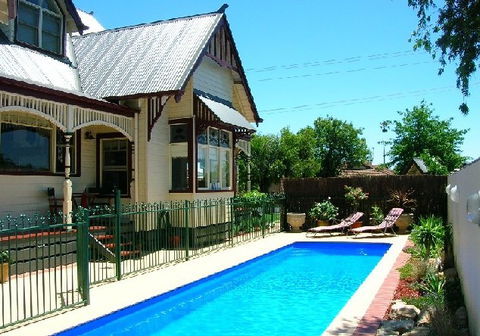 Blue Hills Cottages - Noosa Builders 0