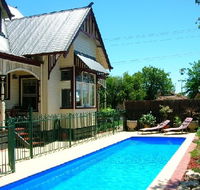 Blue Hills Cottages - Noosa Builders