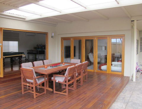 J&S Hammertime Carpentry - Noosa Builders 1