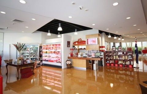 H L Cuthbert & Sons (Vic) Pty Ltd - Noosa Builders 2