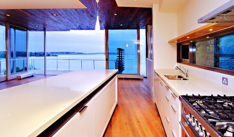 Melbourne Homes Of Distinction - Noosa Builders 1