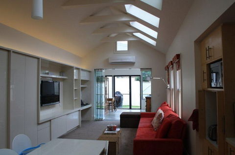 Rock City Building Group Pty Ltd - Noosa Builders 0
