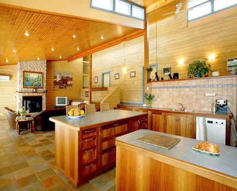 Earth Tec Builders Pty Ltd - Noosa Builders 1