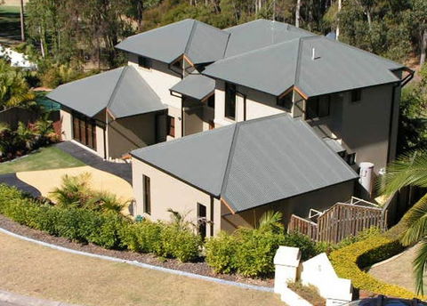 J & B Projects - Noosa Builders 0