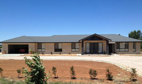 Hotondo Homes - Darwin - Noosa Builders 0